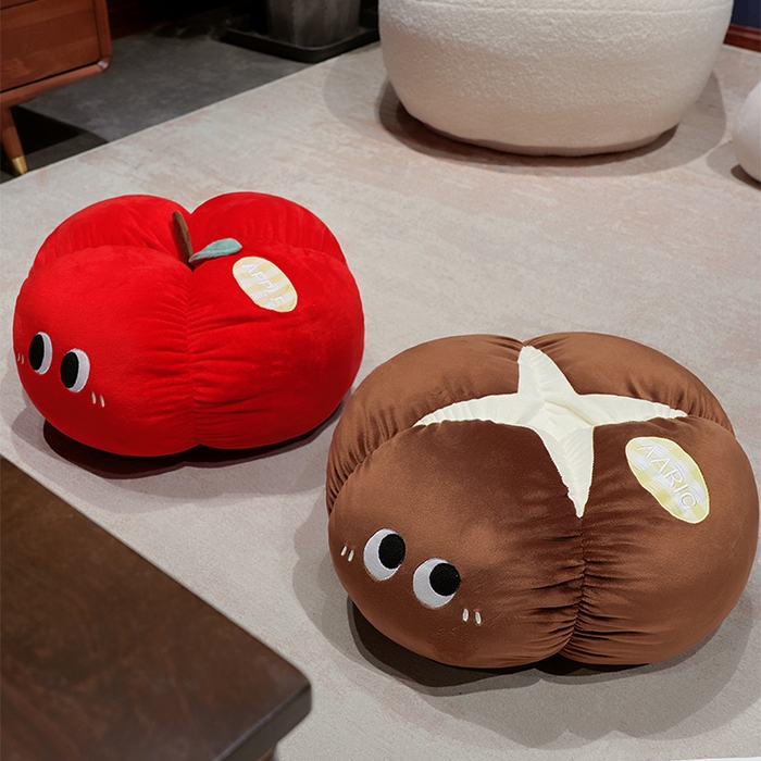 91家纺网 家纺一手货源 找家纺 仟亿莱 2025新款ins大眼果蔬墩墩坐垫 香菇墩墩