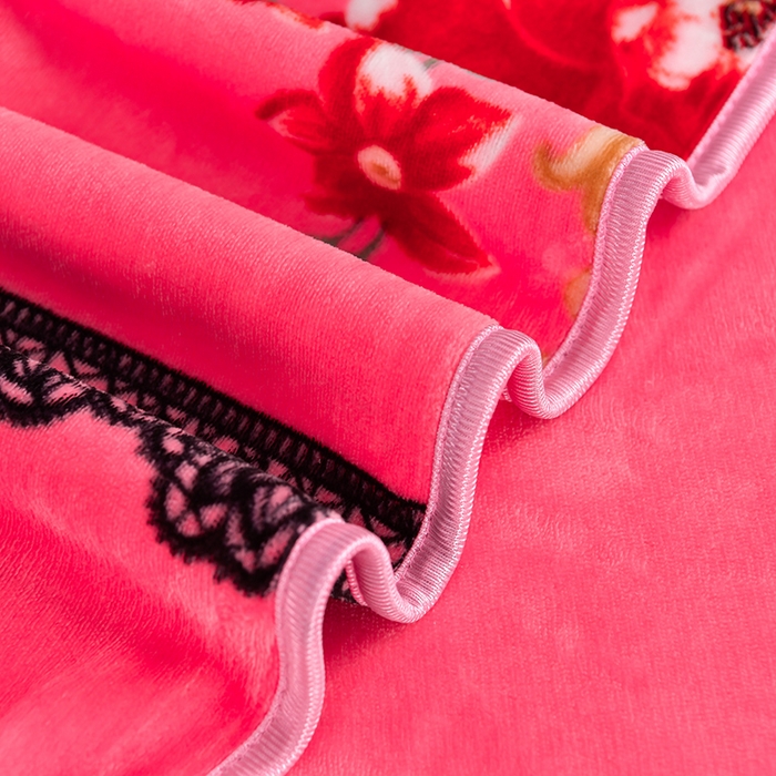 91家纺网 家纺一手货源 找家纺 晚静 2025新款7斤牛奶绒四件套金貂法莱绒床裙款保暖绒三件套  爱恋粉