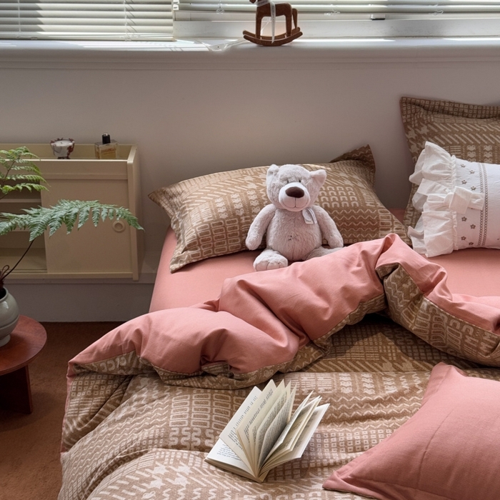 91家纺网 家纺一手货源 找家纺 棉生活家纺 2025新款铂金全棉纯棉磨毛四件套 罗卡尼亚