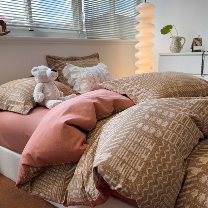 91家纺网 家纺一手货源 找家纺 棉生活家纺 2025新款铂金全棉纯棉磨毛四件套 罗卡尼亚