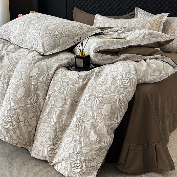 91家纺网 家纺一手货源 找家纺 棉生活家纺 2025新款铂金全棉纯棉磨毛四件套 萝莉咖