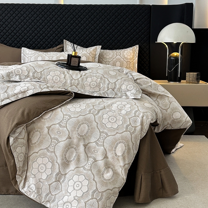 91家纺网 家纺一手货源 找家纺 棉生活家纺 2025新款铂金全棉纯棉磨毛四件套 萝莉咖