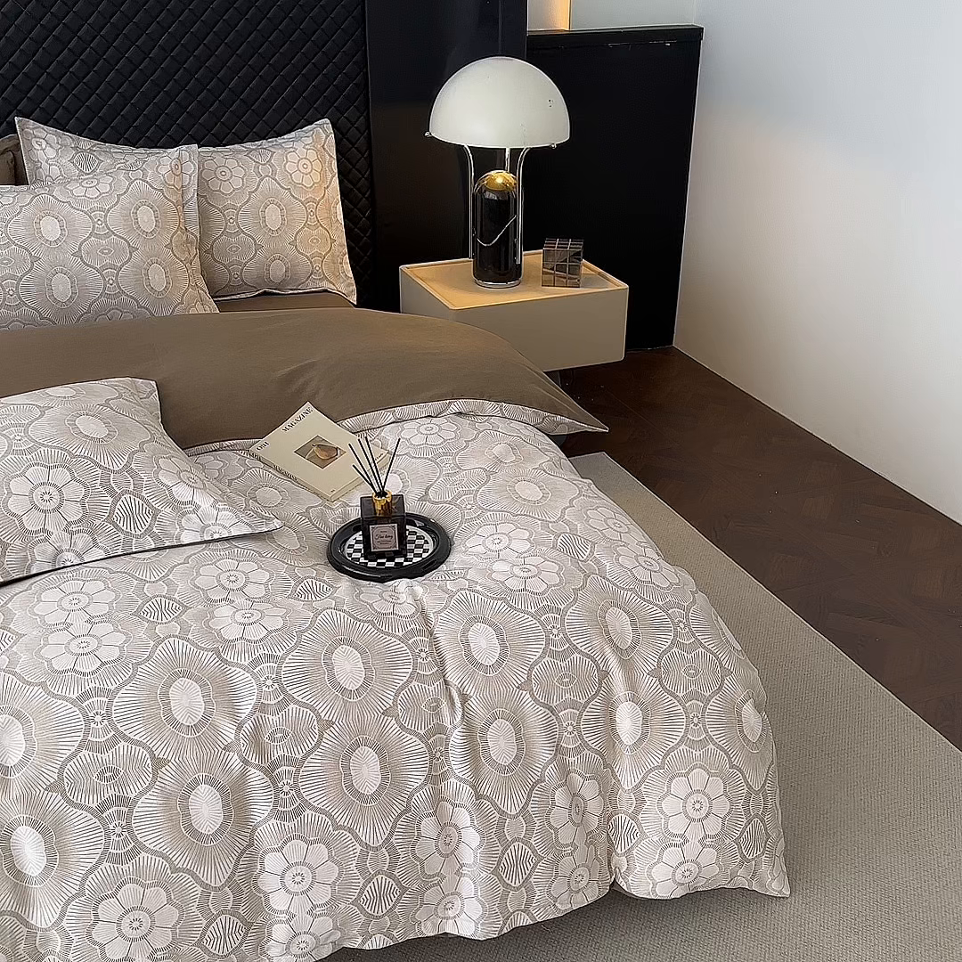 91家纺网 家纺一手货源 找家纺 棉生活家纺 2025新款铂金全棉纯棉磨毛四件套 萝莉咖