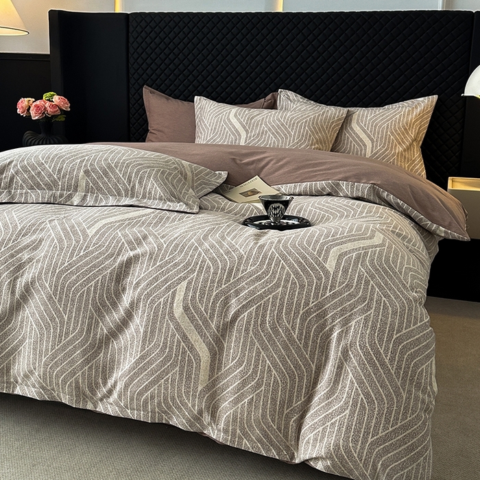 91家纺网 家纺一手货源 找家纺 棉生活家纺 2025新款铂金全棉纯棉磨毛四件套 月笼银沙