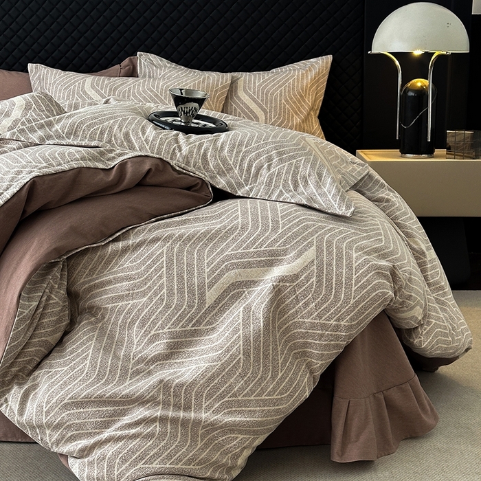 91家纺网 家纺一手货源 找家纺 棉生活家纺 2025新款铂金全棉纯棉磨毛四件套 月笼银沙