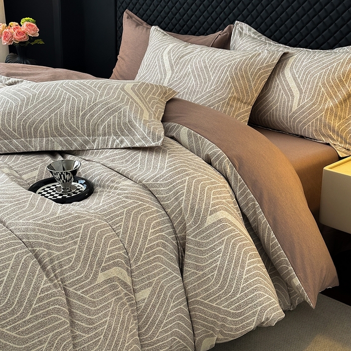 91家纺网 家纺一手货源 找家纺 棉生活家纺 2025新款铂金全棉纯棉磨毛四件套 月笼银沙