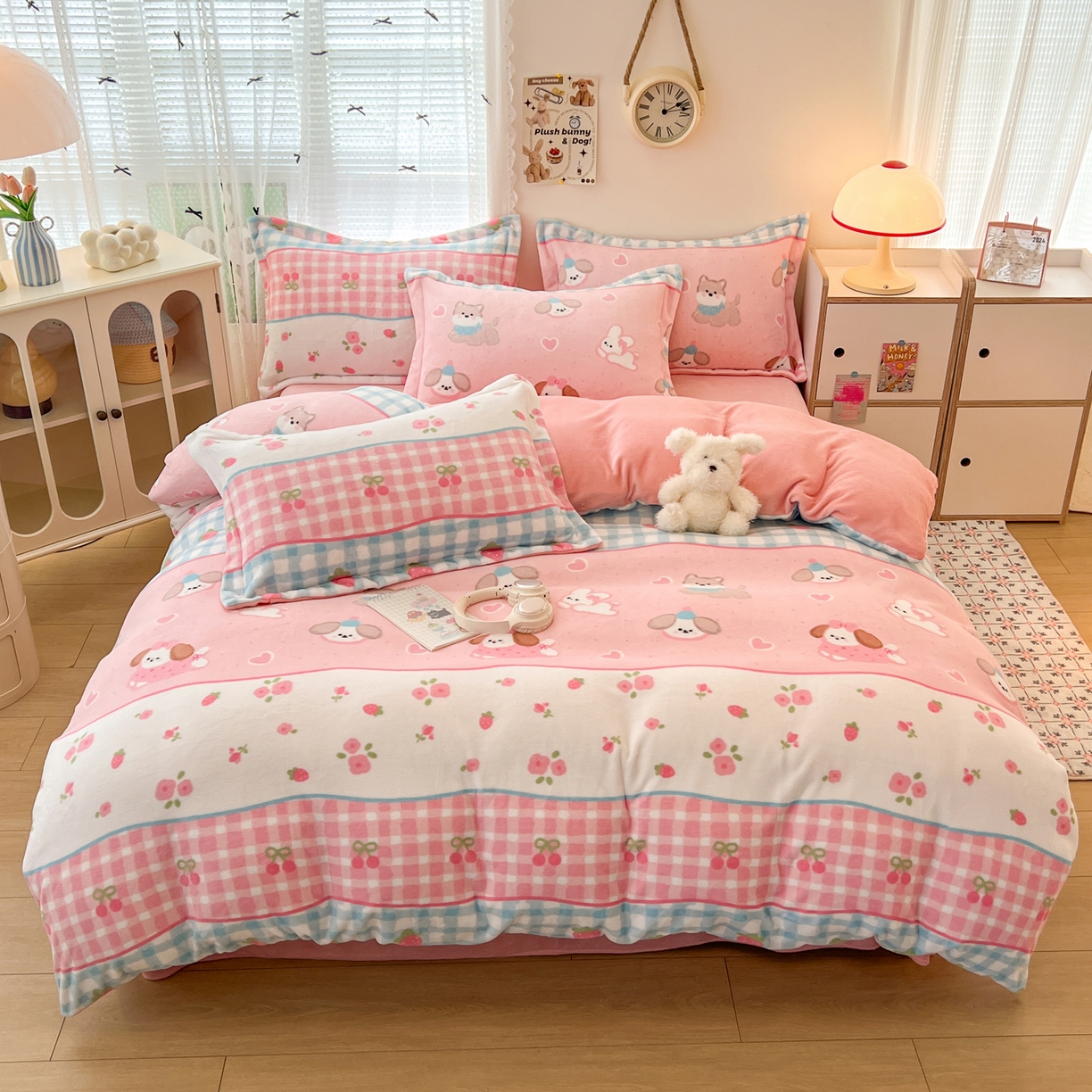 91家纺网 家纺一手货源 找家纺 （总）启发 2025新款高克重小清新牛奶绒印花四件套