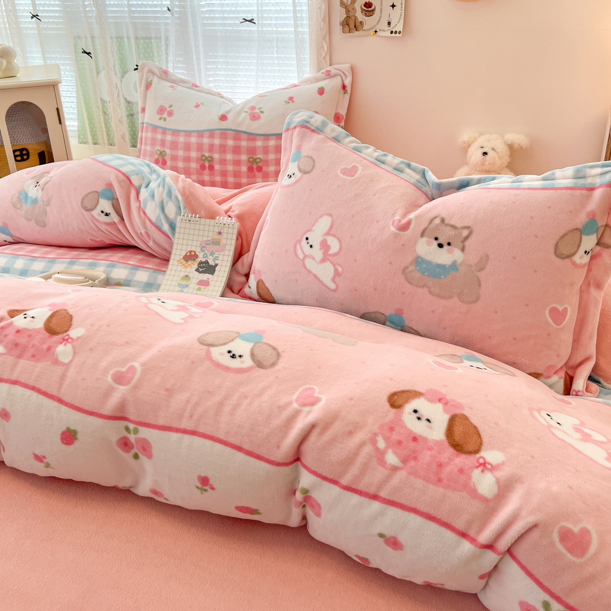 91家纺网 家纺一手货源 找家纺 （总）启发 2025新款高克重小清新牛奶绒印花四件套