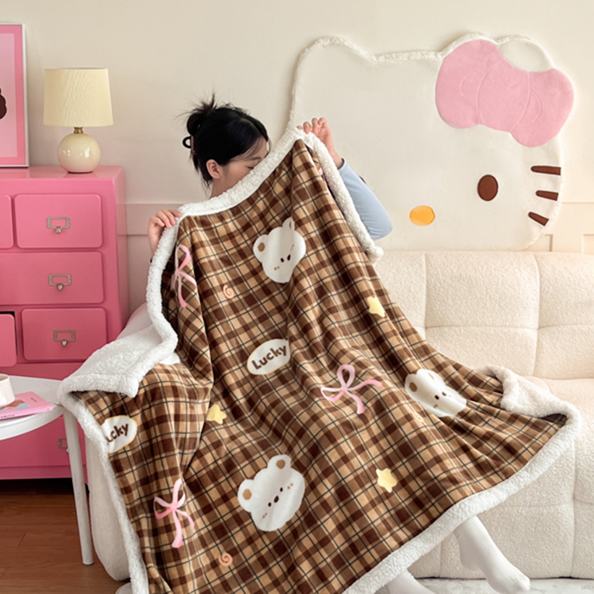 91家纺网 家纺一手货源 找家纺 川悦生活 2025新款牛奶绒羊羔绒毯子毛毯 毛毯茶酥小熊