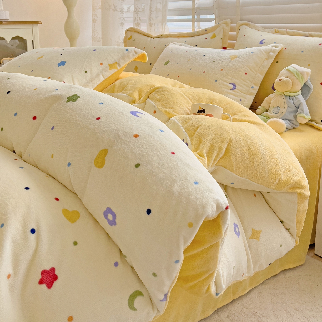 91家纺网 家纺一手货源 找家纺 （总）启发 2025新款高克重小清新牛奶绒印花四件套