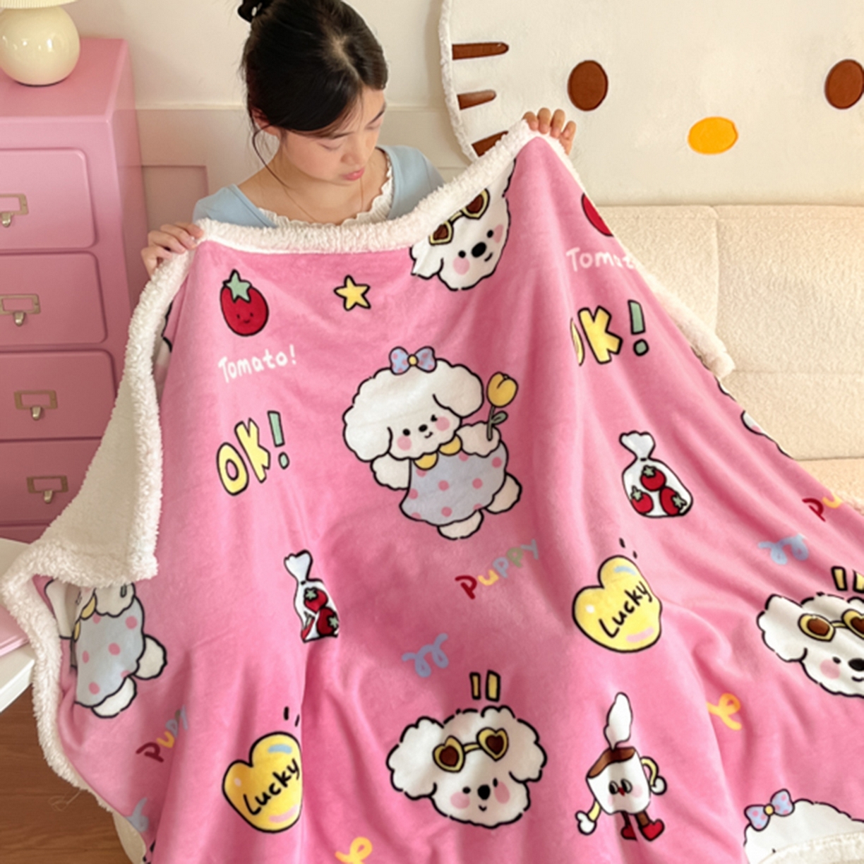 91家纺网 家纺一手货源 找家纺 川悦生活 2025新款牛奶绒羊羔绒毯子毛毯 毛毯嗨皮小奶狗