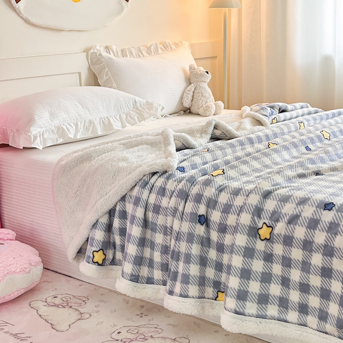 91家纺网 家纺一手货源 找家纺 川悦生活 2025新款牛奶绒羊羔绒毯子毛毯 毛毯简空星号