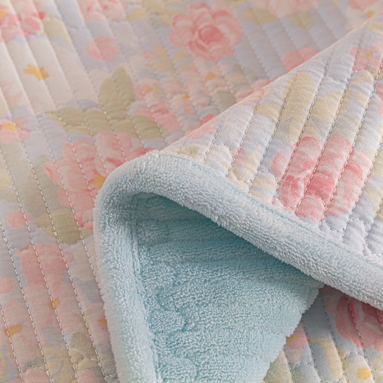 91家纺网 家纺一手货源 找家纺 恒尚居 2025新款A版全棉B版牛奶绒夹棉床褥垫A类四季可用学生床垫-秋冬款三件套系列二 梦幻【A纯棉-B牛奶绒】