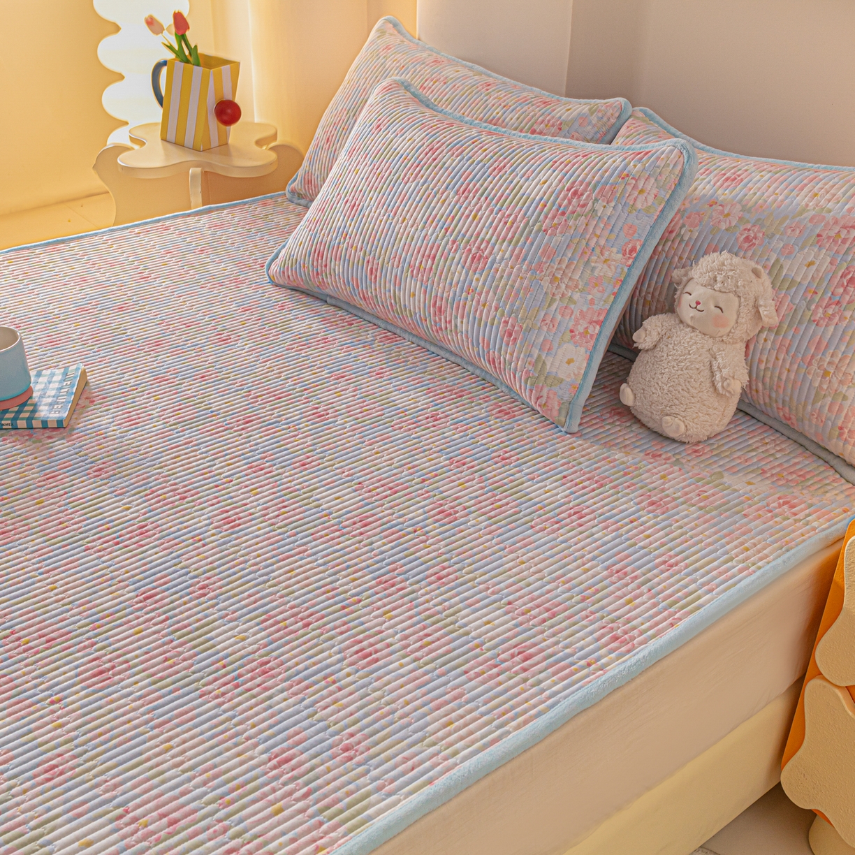 91家纺网 家纺一手货源 找家纺 恒尚居 2025新款A版全棉B版牛奶绒夹棉床褥垫A类四季可用学生床垫-秋冬款三件套系列二 梦幻【A纯棉-B牛奶绒】