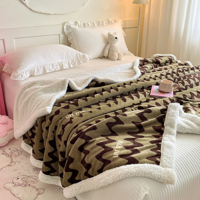 91家纺网 家纺一手货源 找家纺 川悦生活 2025新款牛奶绒羊羔绒毯子毛毯 毛毯简一轻咖