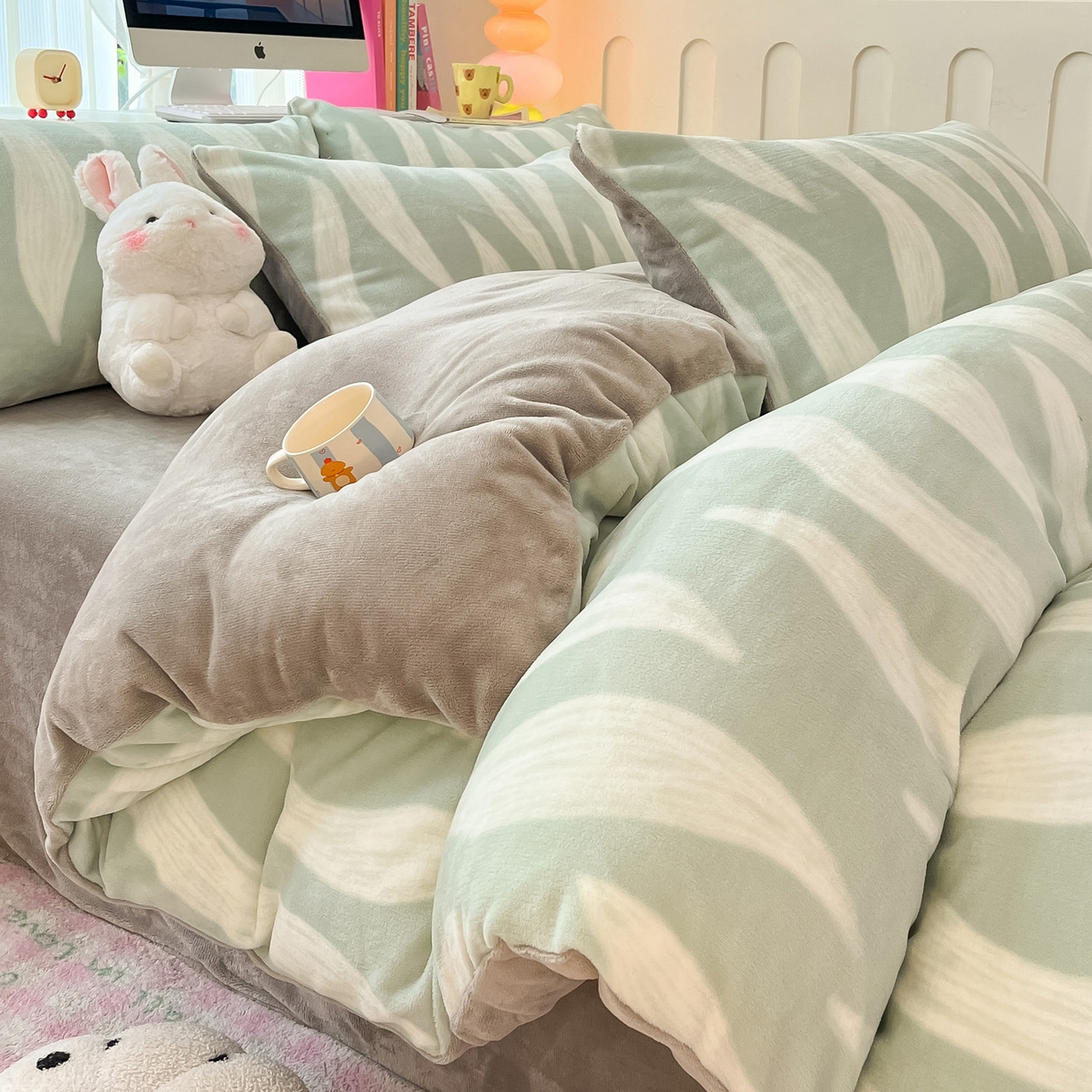 启发 2025新款高克重小清新牛奶绒印花四件套 波浪