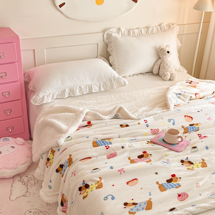 91家纺网 家纺一手货源 找家纺 川悦生活 2025新款牛奶绒羊羔绒毯子毛毯 毛毯快乐腊肠