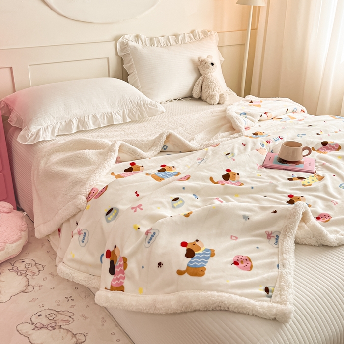 91家纺网 家纺一手货源 找家纺 川悦生活 2025新款牛奶绒羊羔绒毯子毛毯 毛毯快乐腊肠