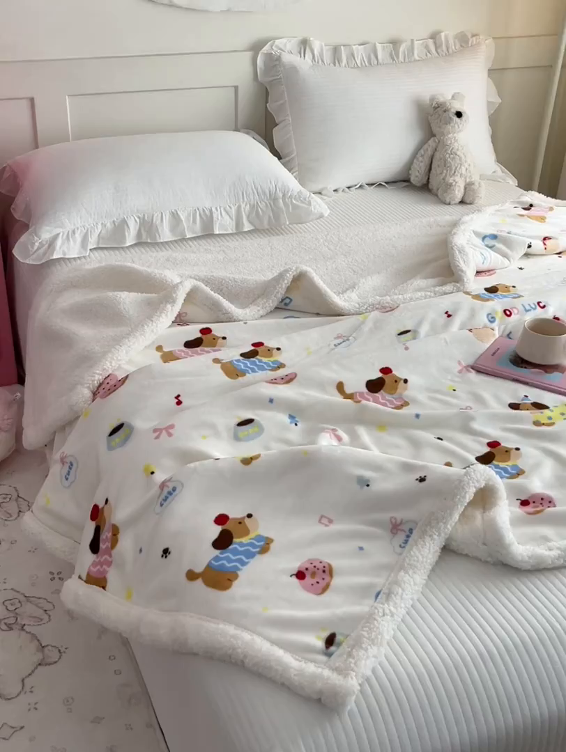 91家纺网 家纺一手货源 找家纺 川悦生活 2025新款牛奶绒羊羔绒毯子毛毯 毛毯快乐腊肠