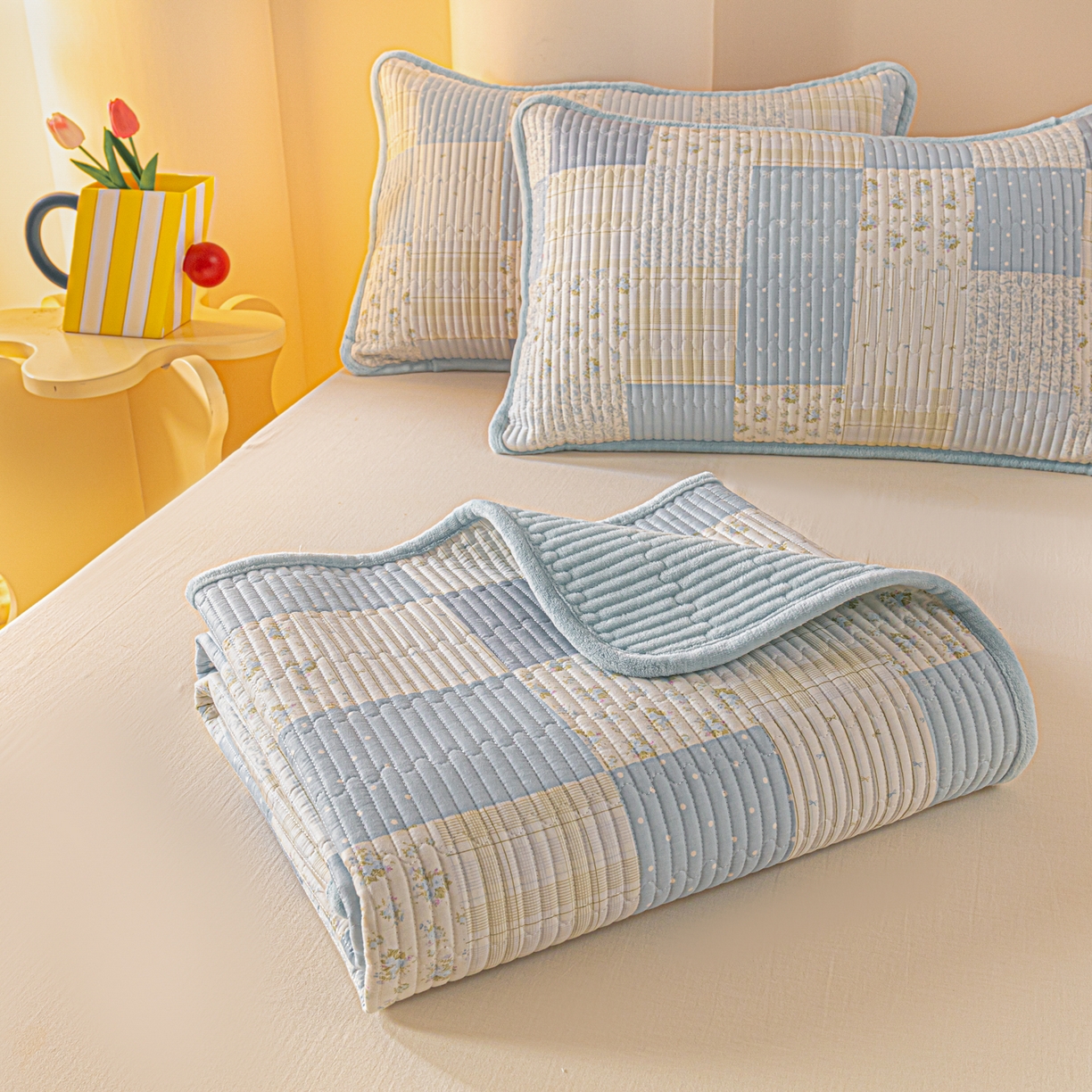 91家纺网 家纺一手货源 找家纺 恒尚居 2025新款A版全棉B版牛奶绒夹棉床褥垫A类四季可用学生床垫-秋冬款三件套系列三 芳菲-蓝【A纯棉-B牛奶绒】