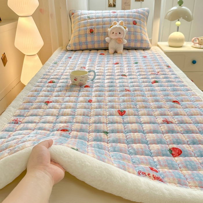 91家纺网 家纺一手货源 找家纺 （总）韩巢家纺 2025款秋冬季上下铺牛奶绒床垫床护垫学生床褥子宿舍寝室床褥铺底