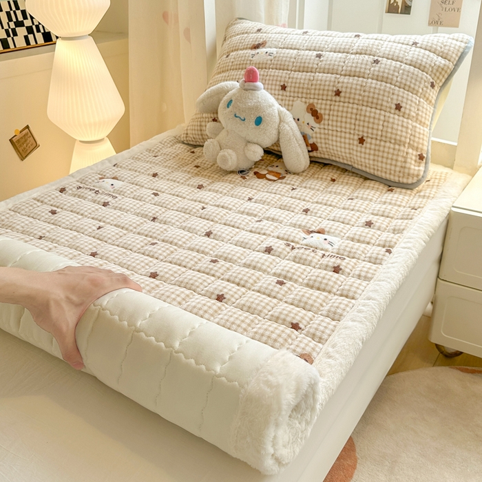 91家纺网 家纺一手货源 找家纺 韩巢家纺 2025款秋冬季上下铺牛奶绒床垫床护垫学生床褥子宿舍寝室床褥铺底 暖绒-可爱猫星