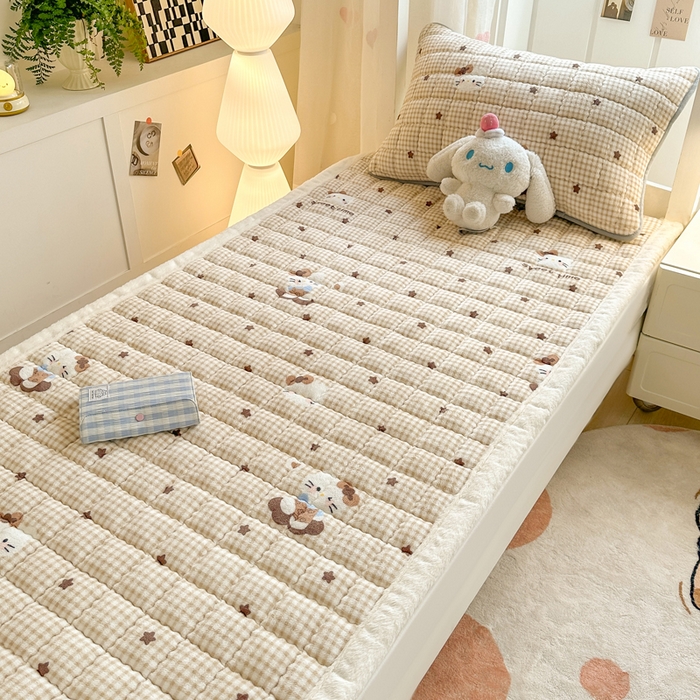 91家纺网 家纺一手货源 找家纺 韩巢家纺 2025款秋冬季上下铺牛奶绒床垫床护垫学生床褥子宿舍寝室床褥铺底 暖绒-可爱猫星