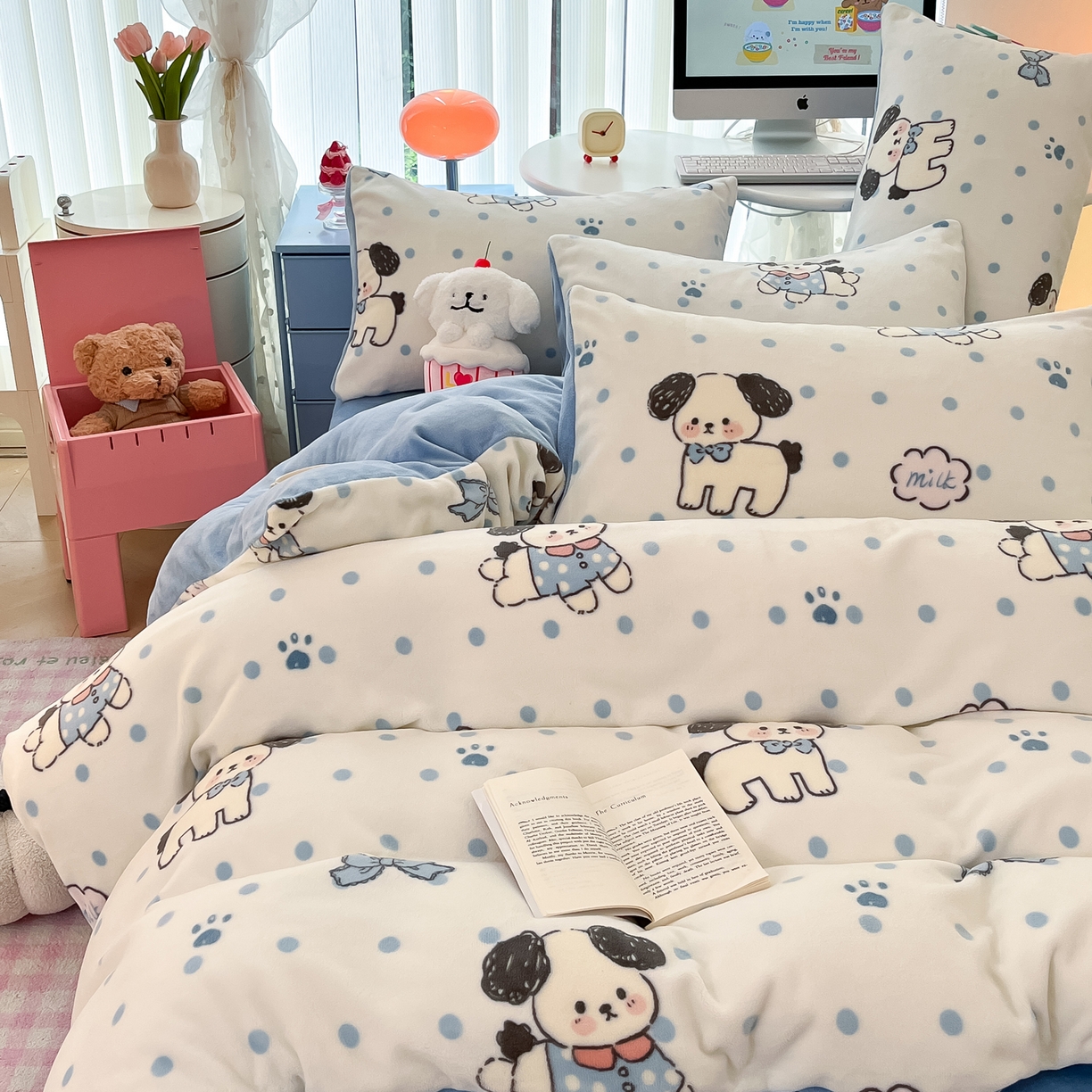 91家纺网 家纺一手货源 找家纺 启发 2025新款高克重小清新牛奶绒印花四件套 点点狗