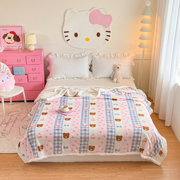 91家纺网 家纺一手货源 找家纺 川悦生活 2025新款牛奶绒羊羔绒毯子毛毯 毛毯奶朵布丁熊