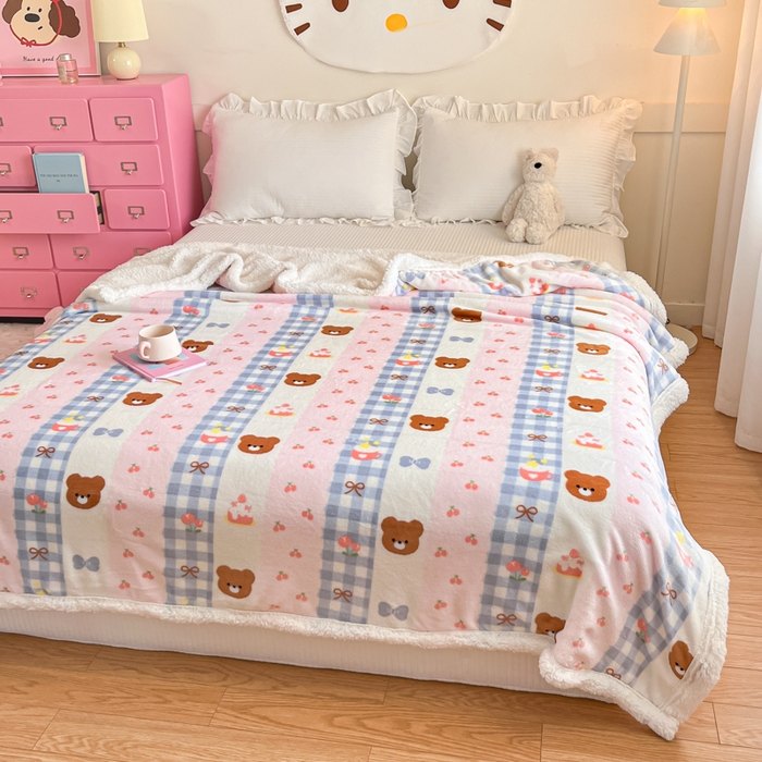 91家纺网 家纺一手货源 找家纺 川悦生活 2025新款牛奶绒羊羔绒毯子毛毯 毛毯奶朵布丁熊