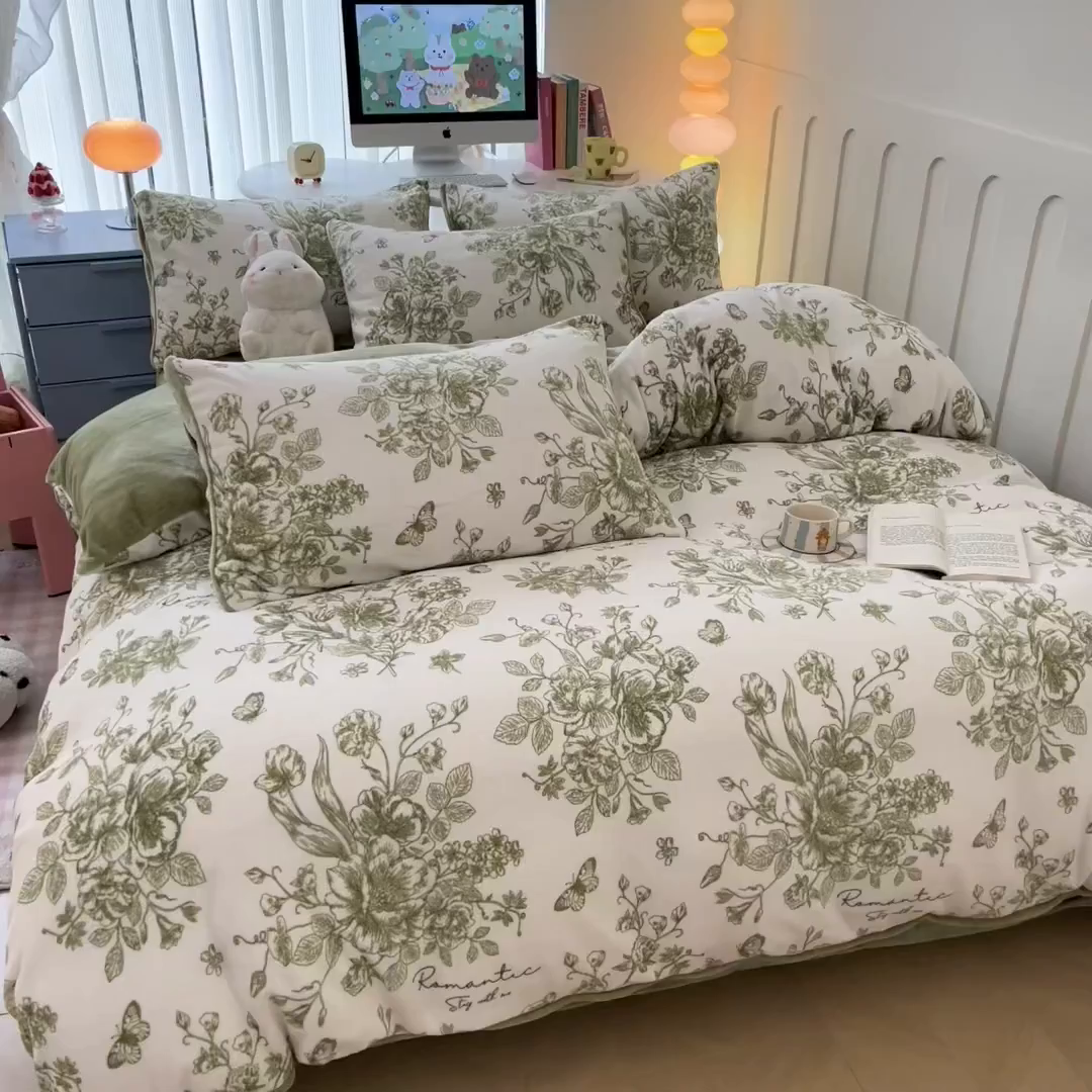 91家纺网 家纺一手货源 找家纺 启发 2025新款高克重小清新牛奶绒印花四件套 法式浪漫
