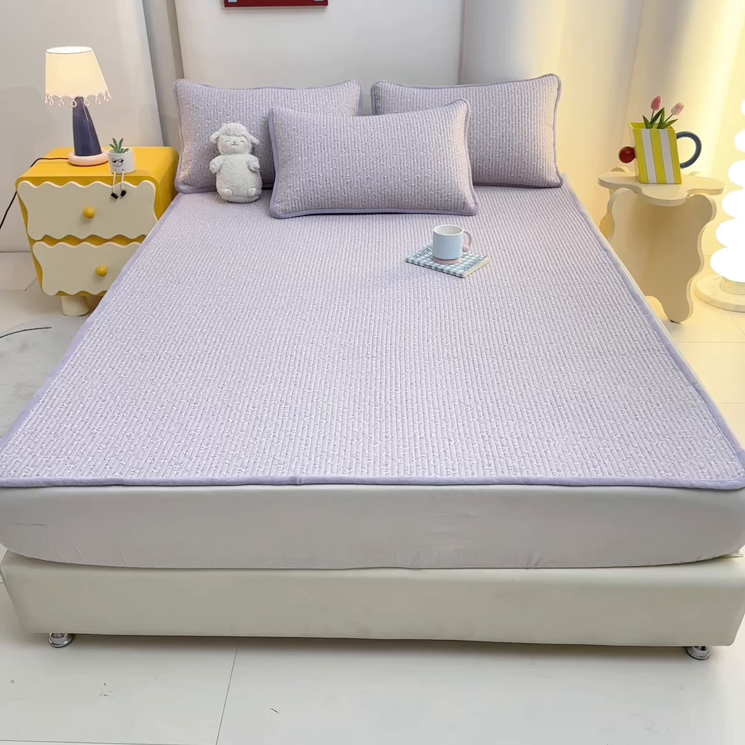 91家纺网 家纺一手货源 找家纺 恒尚居 2025新款A版全棉B版牛奶绒夹棉床褥垫A类四季可用学生床垫-秋冬款三件套系列三 花言【A纯棉-B牛奶绒】