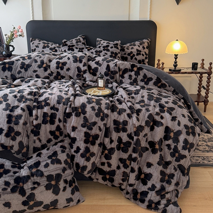 91家纺网 家纺一手货源 找家纺 （总）绒世界 2025秋冬新款丹麦兔毛绒牛奶绒四件套