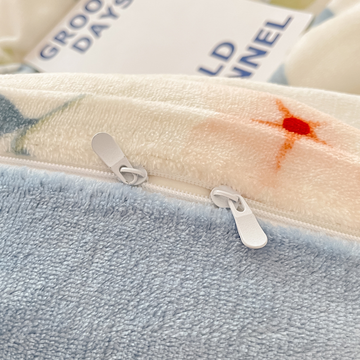 91家纺网 家纺一手货源 找家纺 启发 2025新款高克重小清新牛奶绒印花四件套 菲菲兔