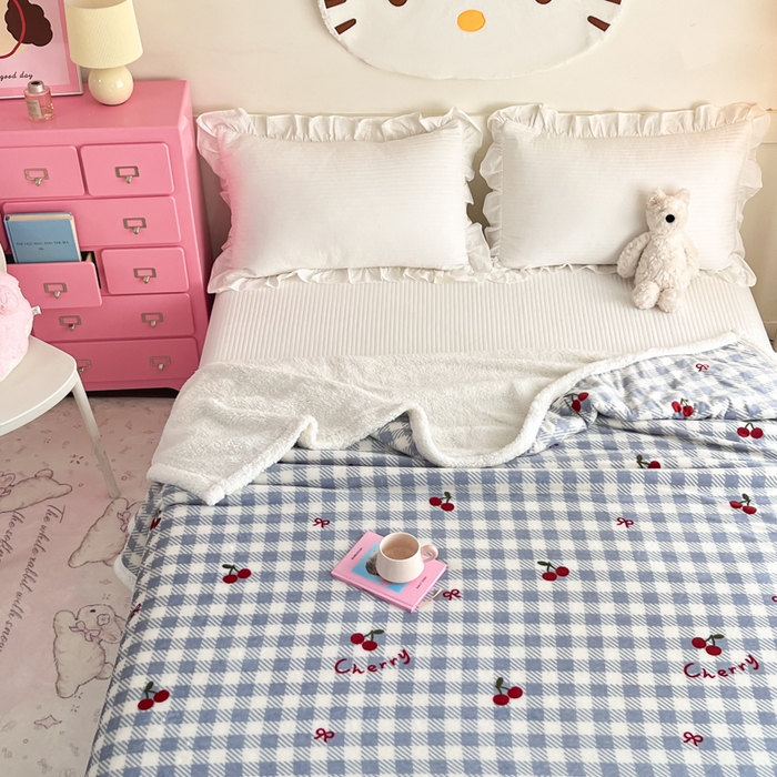 91家纺网 家纺一手货源 找家纺 川悦生活 2025新款牛奶绒羊羔绒毯子毛毯 毛毯青禾车厘