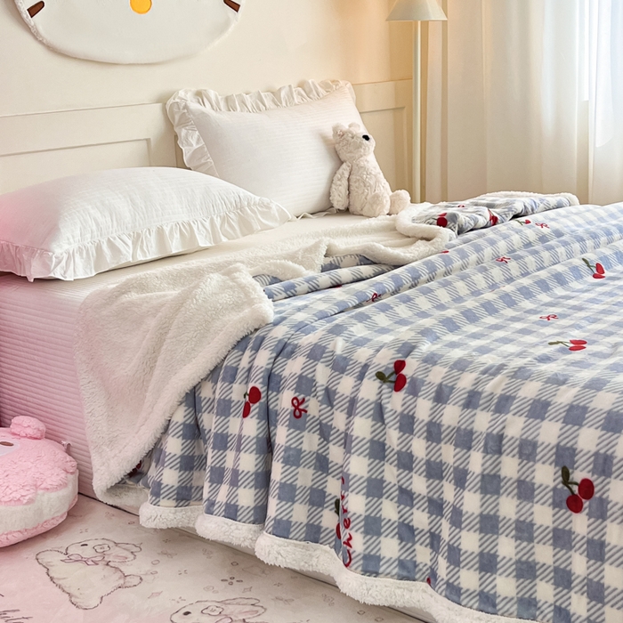 91家纺网 家纺一手货源 找家纺 川悦生活 2025新款牛奶绒羊羔绒毯子毛毯 毛毯青禾车厘