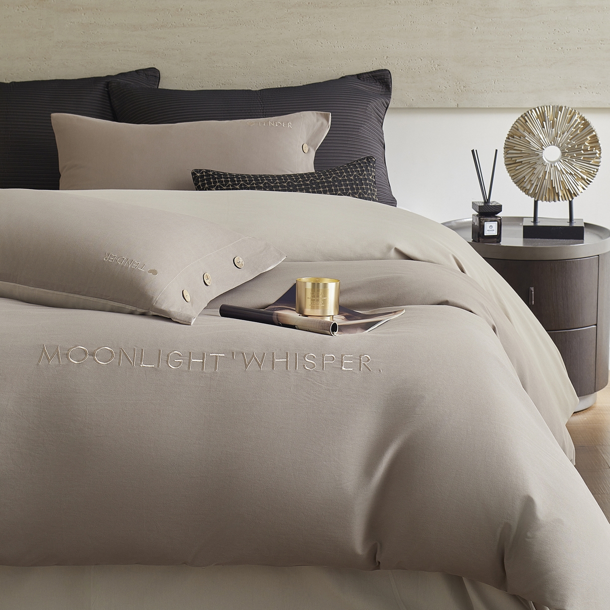 91家纺网 家纺一手货源 找家纺 （总）艾咪-Amy ntmy 2025轻奢高级感纽扣款全棉纯棉加厚磨毛刺绣四件套