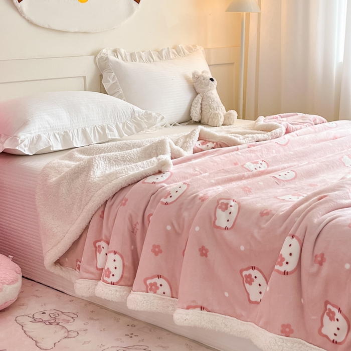 91家纺网 家纺一手货源 找家纺 川悦生活 2025新款牛奶绒羊羔绒毯子毛毯 毛毯少女喵喵