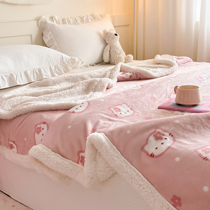 91家纺网 家纺一手货源 找家纺 川悦生活 2025新款牛奶绒羊羔绒毯子毛毯 毛毯少女喵喵