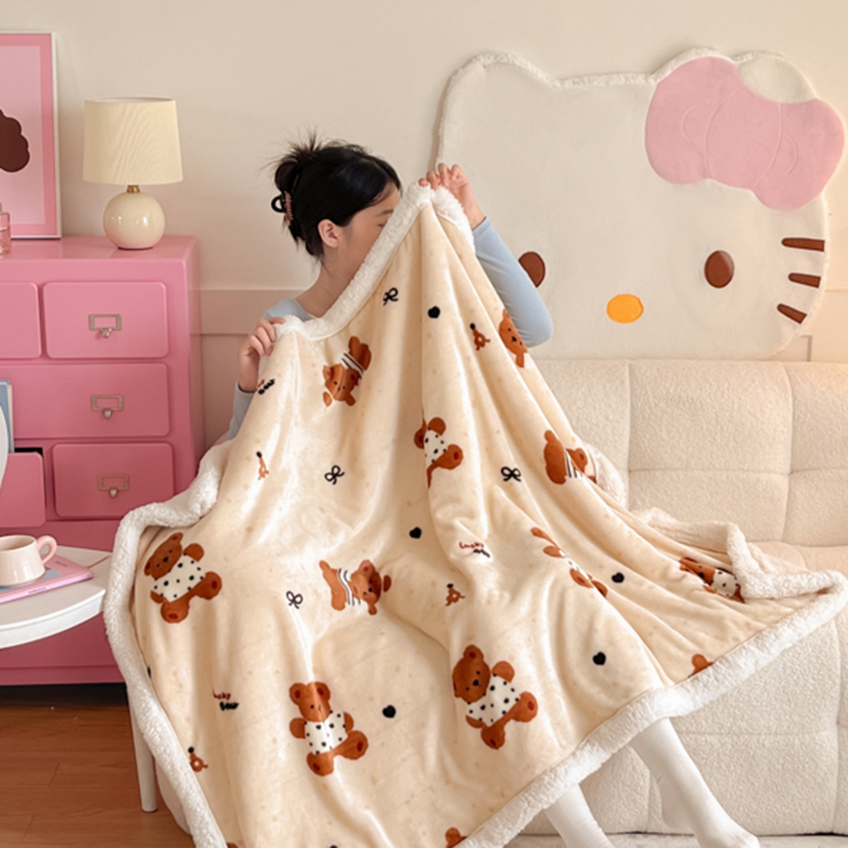 91家纺网 家纺一手货源 找家纺 川悦生活 2025新款牛奶绒羊羔绒毯子毛毯 毛毯酥酥小熊