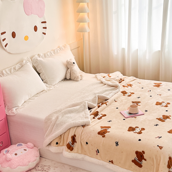 91家纺网 家纺一手货源 找家纺 川悦生活 2025新款牛奶绒羊羔绒毯子毛毯 毛毯酥酥小熊