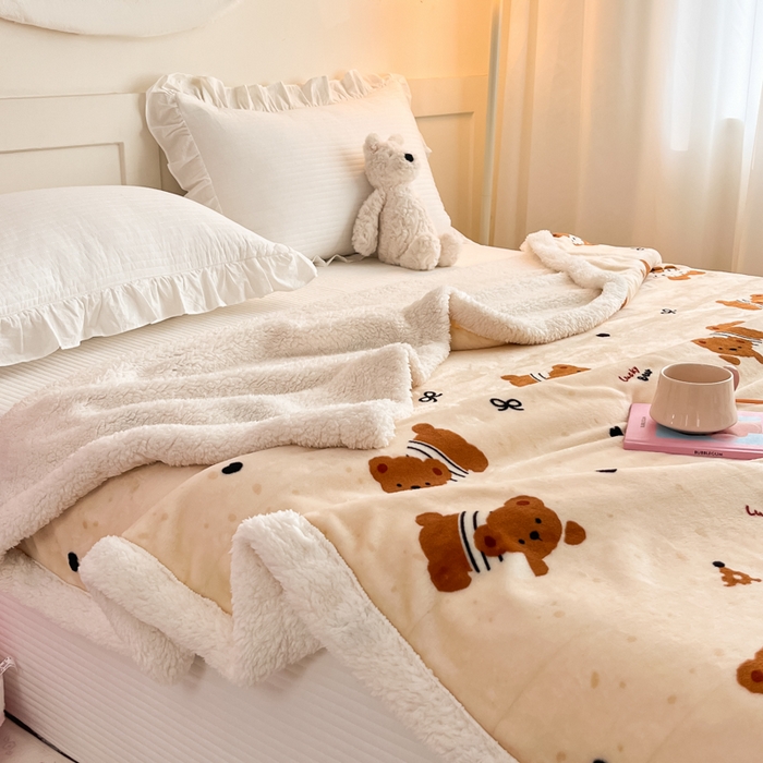 91家纺网 家纺一手货源 找家纺 川悦生活 2025新款牛奶绒羊羔绒毯子毛毯 毛毯酥酥小熊