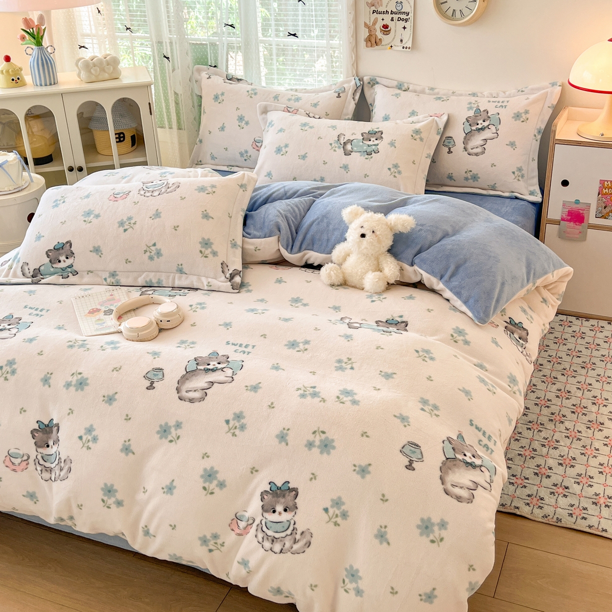 91家纺网 家纺一手货源 找家纺 启发 2025新款高克重小清新牛奶绒印花四件套 花精灵