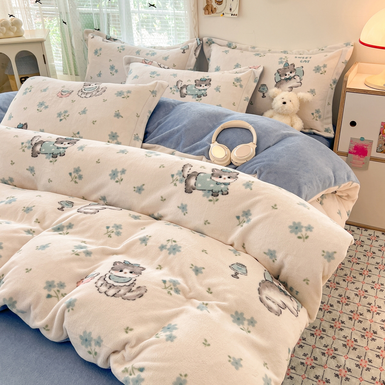 91家纺网 家纺一手货源 找家纺 启发 2025新款高克重小清新牛奶绒印花四件套 花精灵