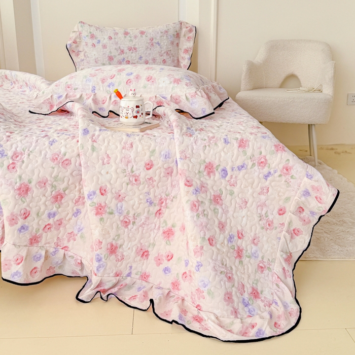 91家纺网 家纺一手货源 找家纺 小萌虎 2025新款A类云感原麻双层纱花边床盖三件套 漫花【花边款】