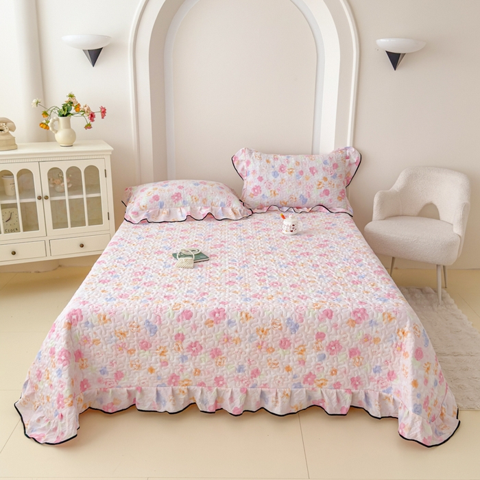 91家纺网 家纺一手货源 找家纺 小萌虎 2025新款A类云感原麻双层纱花边床盖三件套 木兮【花边款】