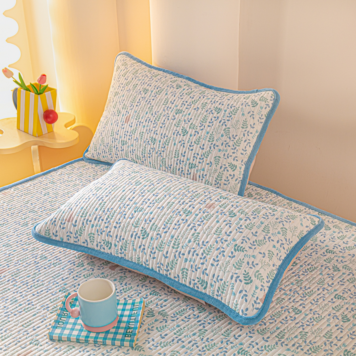 91家纺网 家纺一手货源 找家纺 恒尚居 2025新款A版全棉B版牛奶绒夹棉床褥垫A类四季可用学生床垫-秋冬款三件套系列三 绿野仙踪【A纯棉-B牛奶绒】