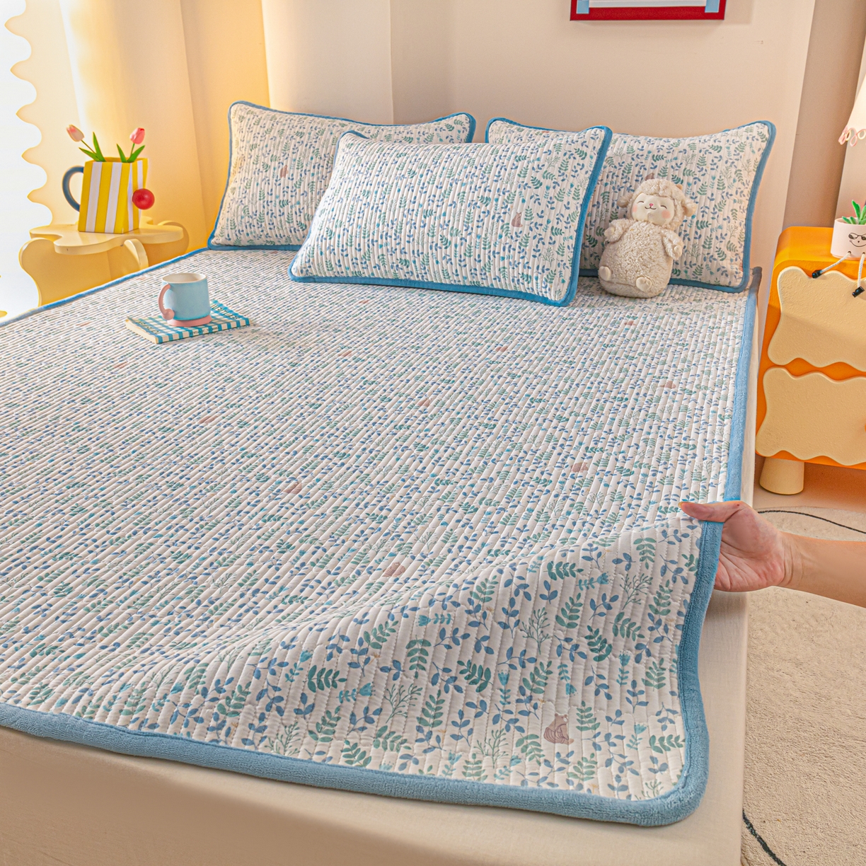 91家纺网 家纺一手货源 找家纺 恒尚居 2025新款A版全棉B版牛奶绒夹棉床褥垫A类四季可用学生床垫-秋冬款三件套系列三 绿野仙踪【A纯棉-B牛奶绒】