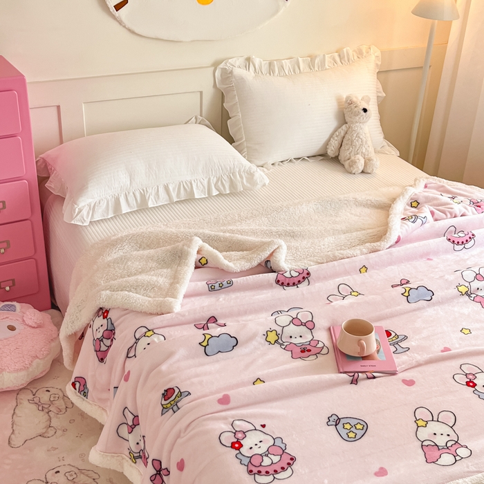 91家纺网 家纺一手货源 找家纺 川悦生活 2025新款牛奶绒羊羔绒毯子毛毯 毛毯甜心兔糕