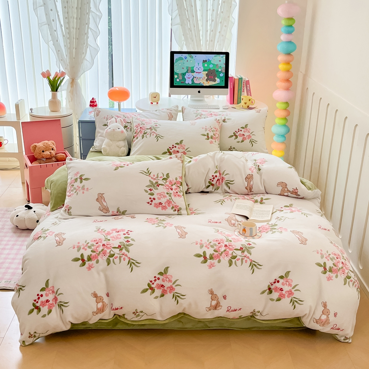 91家纺网 家纺一手货源 找家纺 启发 2025新款高克重小清新牛奶绒印花四件套 花之恋